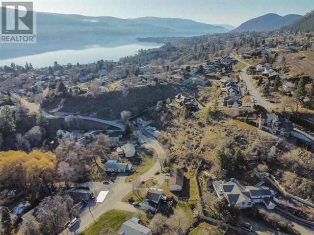 14415 Latimer Avenue, House detached with 5 bedrooms, 2 bathrooms and 1 parking in Summerland BC | Image 63
