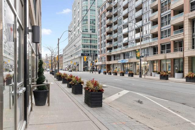 940 - 250 Wellington St W, Condo with 2 bedrooms, 2 bathrooms and 0 parking in Toronto ON | Image 17
