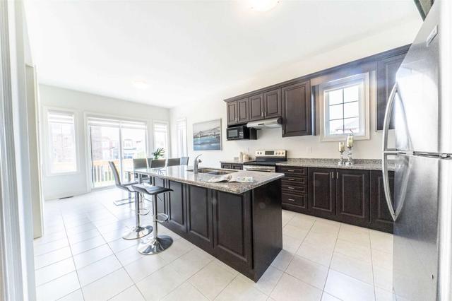 3188 William Rose Way, House detached with 4 bedrooms, 4 bathrooms and 4 parking in Oakville ON | Image 6
