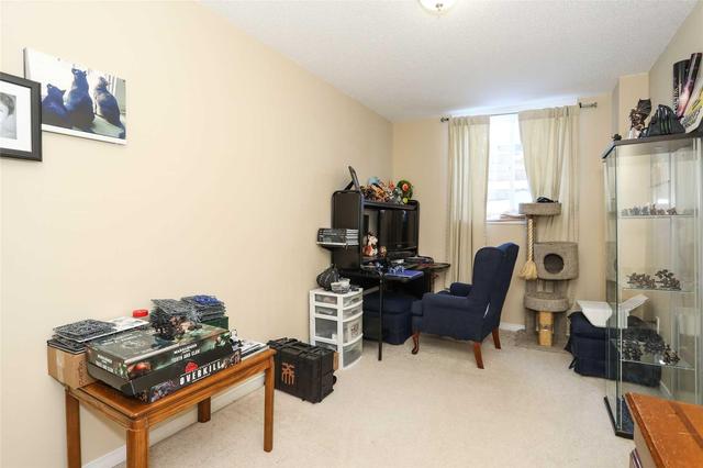 4 - 17 Cheltenham Rd, Condo with 2 bedrooms, 2 bathrooms and 1 parking in Barrie ON | Image 17