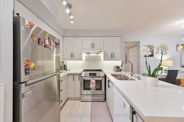 217 - 23 Lorraine Dr, Condo with 2 bedrooms, 2 bathrooms and 1 parking in Toronto ON | Image 13