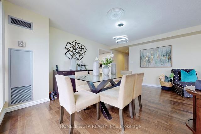 sph#211 - 28 Hollywood Ave, Condo with 2 bedrooms, 2 bathrooms and 1 parking in Toronto ON | Image 3