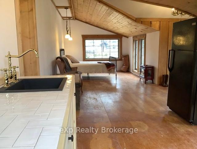 10155 Highway 522, House detached with 3 bedrooms, 1 bathrooms and 8 parking in Parry Sound, Unorganized, Centre Part ON | Image 19