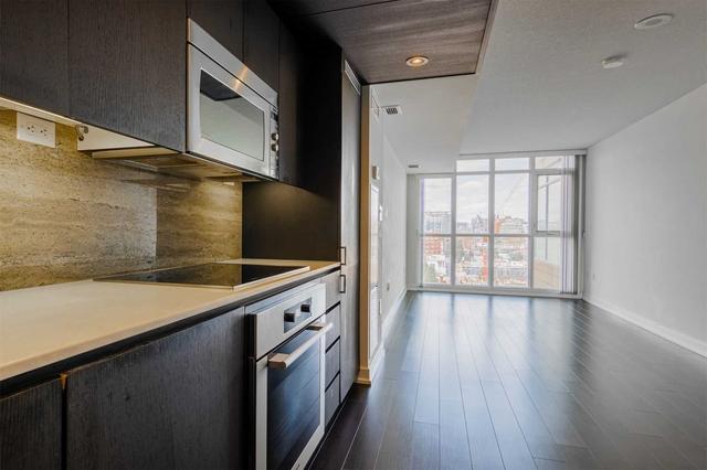 942c - 15 Iceboat Terr, Condo with 0 bedrooms, 1 bathrooms and 0 parking in Toronto ON | Image 4