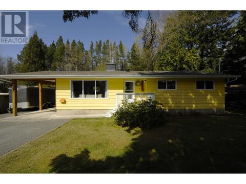 4910 Gair Avenue, House detached with 4 bedrooms, 3 bathrooms and null parking in Terrace BC | Card Image