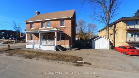 158 William St, Pembroke, ON, K8A1N5 | Card Image