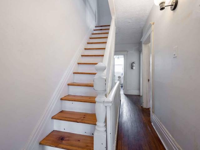 52 Chelsea Ave, House semidetached with 5 bedrooms, 2 bathrooms and 0 parking in Toronto ON | Image 5