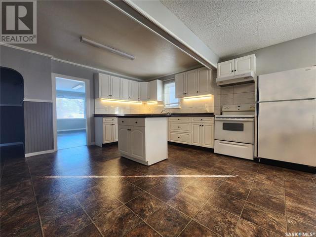 417 6th Avenue W, House detached with 3 bedrooms, 2 bathrooms and null parking in Melville SK | Image 7