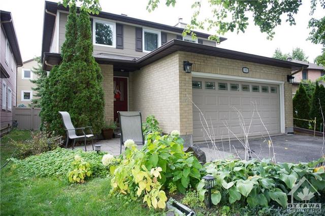 1362 Fitzpatrick Street, House detached with 4 bedrooms, 3 bathrooms and 6 parking in Ottawa ON | Image 1