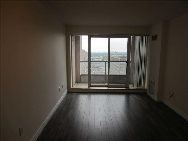 2502 - 909 Bay St, Condo with 1 bedrooms, 1 bathrooms and 1 parking in Toronto ON | Image 2