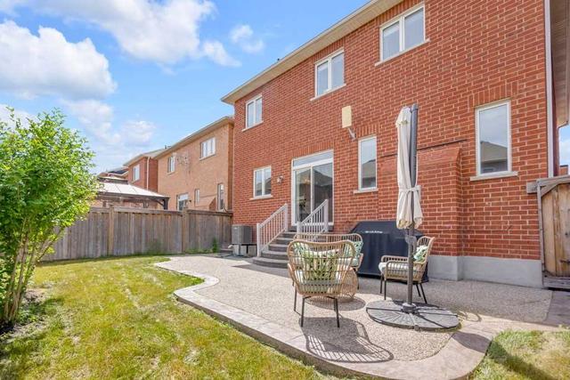 453 Laundon Terr, House detached with 4 bedrooms, 6 bathrooms and 4 parking in Milton ON | Image 33