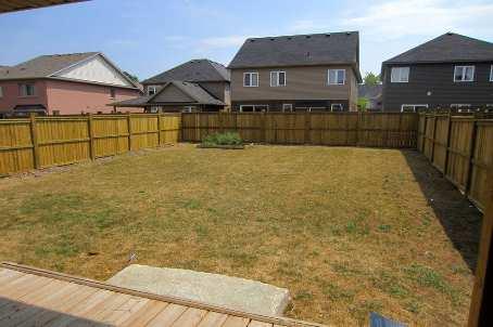 8 Alex Grant Pl, House detached with 3 bedrooms, 3 bathrooms and 2 parking in St. Catharines ON | Image 9