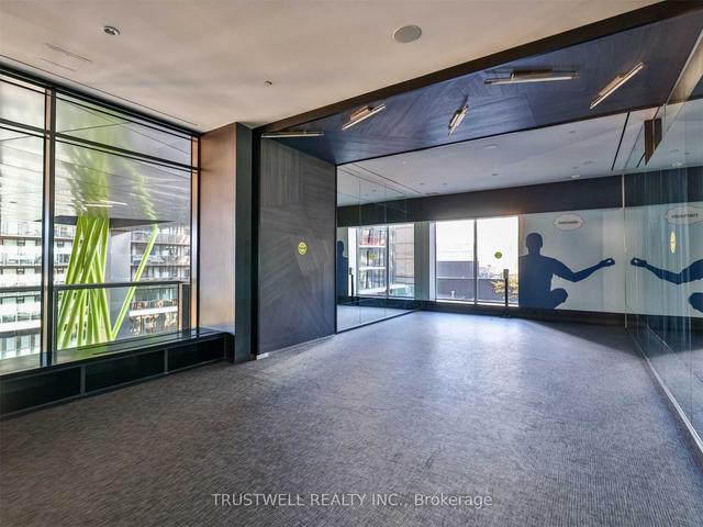1009 - 125 Peter St, Condo with 2 bedrooms, 1 bathrooms and 1 parking in Toronto ON | Image 20