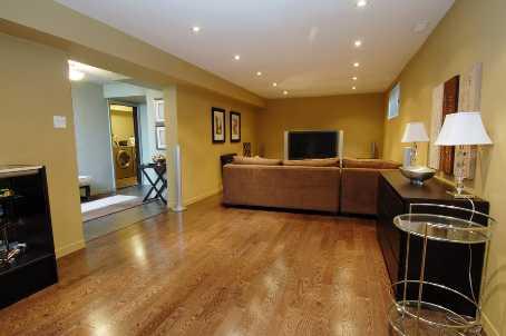 70 Burr Ave, House detached with 3 bedrooms, 2 bathrooms and 6 parking in Toronto ON | Image 9