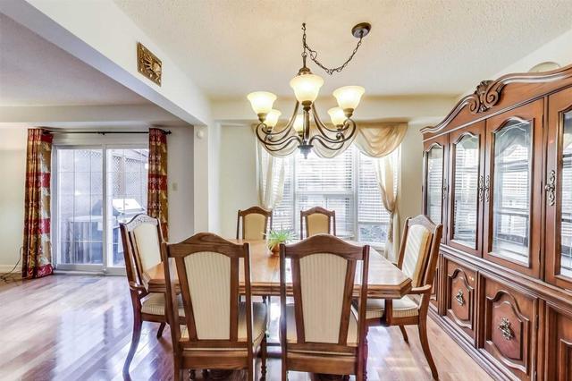63 Esther Cres, House detached with 4 bedrooms, 4 bathrooms and 5 parking in Vaughan ON | Image 39