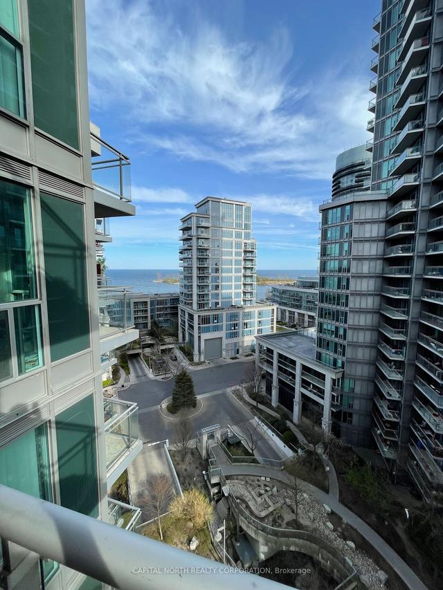 1013 - 2119 Lake Shore Blvd W, Condo with 1 bedrooms, 1 bathrooms and 1 parking in Toronto ON | Image 2