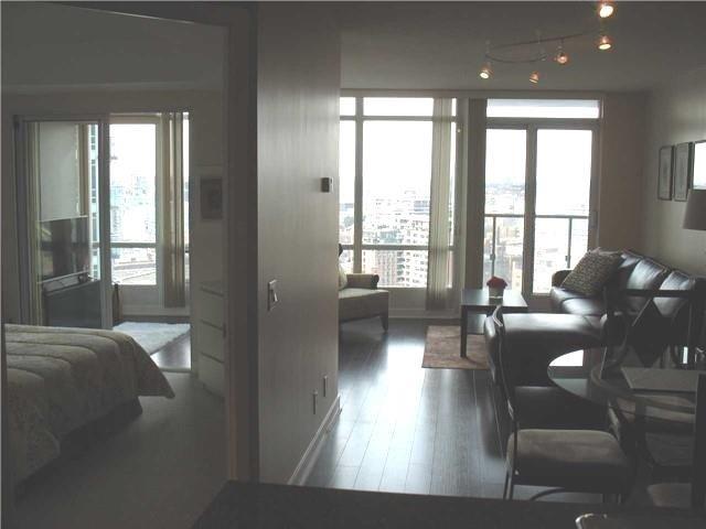 2501 - 373 Front St W, Condo with 1 bedrooms, 1 bathrooms and 1 parking in Toronto ON | Image 17