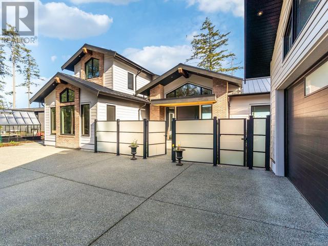 1718 Oak Leaf Dr, House detached with 3 bedrooms, 2 bathrooms and 3 parking in Nanaimo E BC | Image 15