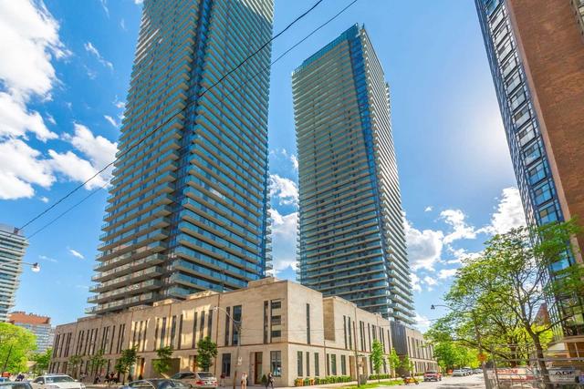 5407 - 1080 Bay St, Condo with 1 bedrooms, 1 bathrooms and 0 parking in Toronto ON | Image 1