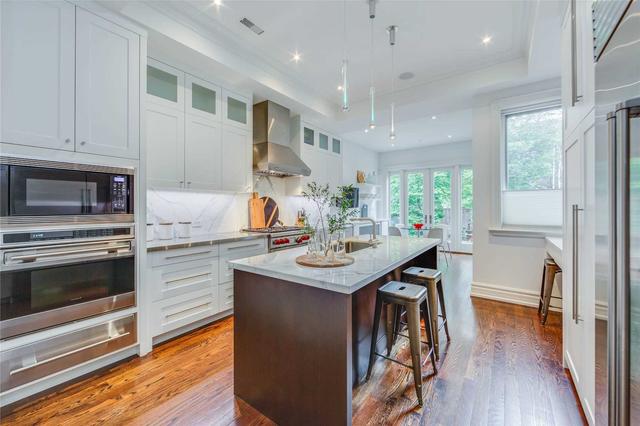 95 Bedford Rd, House semidetached with 4 bedrooms, 4 bathrooms and 0 parking in Toronto ON | Image 37
