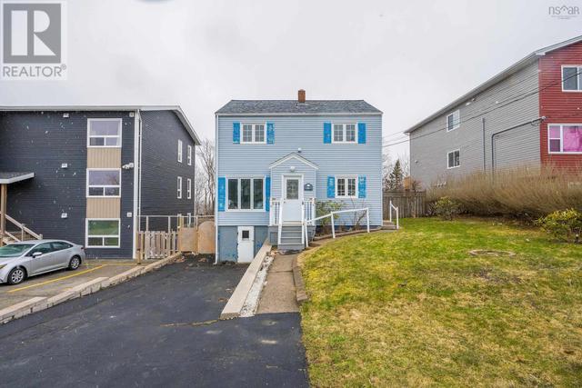 94 Frederick Avenue, House detached with 3 bedrooms, 2 bathrooms and null parking in Halifax NS | Image 2