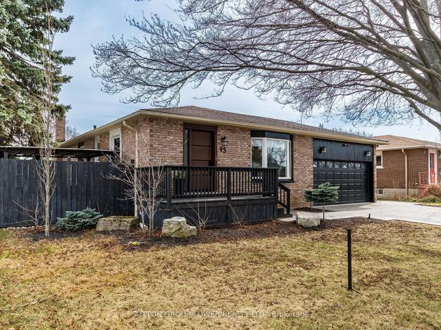 43 Milverton Clse, House detached with 3 bedrooms, 2 bathrooms and 4 parking in Hamilton ON | Image 12
