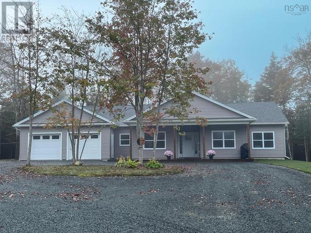2245 Old Guysborough Road, House detached with 3 bedrooms, 3 bathrooms and null parking in Halifax NS | Image 2