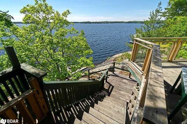 1315 Breezy Point, House detached with 4 bedrooms, 1 bathrooms and null parking in Muskoka Lakes ON | Image 40