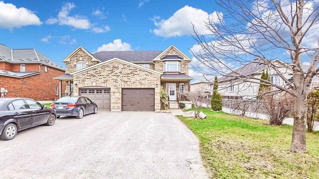 138 Tunbridge Rd, House semidetached with 3 bedrooms, 3 bathrooms and 4 parking in Barrie ON | Image 1