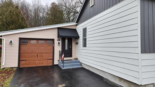71 Washington St, House detached with 3 bedrooms, 2 bathrooms and 4 parking in Brant ON | Image 11