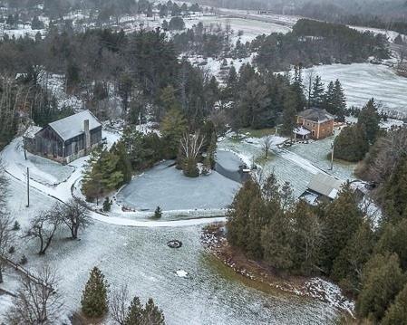 8705 Highway 9 Rd, House detached with 4 bedrooms, 3 bathrooms and 20 parking in Caledon ON | Image 1