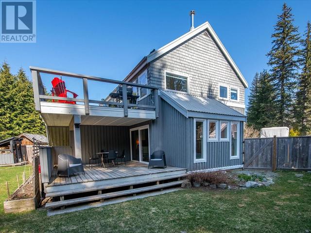 6307 Lorimer Road, House detached with 3 bedrooms, 2 bathrooms and 5 parking in Whistler BC | Image 40