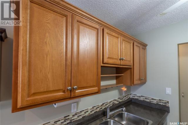 201 - 67 Wood Lily Drive, Condo with 1 bedrooms, 1 bathrooms and null parking in Moose Jaw SK | Image 7