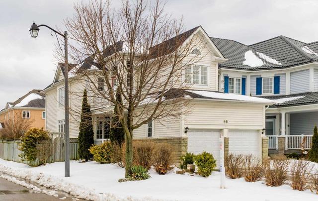 86 Portsmouth Dr, House detached with 4 bedrooms, 4 bathrooms and 4 parking in Toronto ON | Image 2