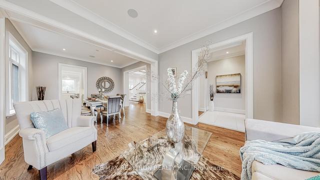 165 Old Sheppard Ave, House detached with 4 bedrooms, 6 bathrooms and 6 parking in Toronto ON | Image 37