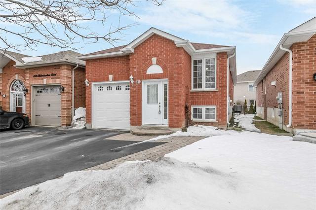 119 Clearmeadow Blvd, House detached with 2 bedrooms, 2 bathrooms and 3 parking in Newmarket ON | Image 1