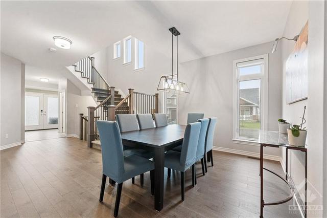 10 Honfleur Street, House detached with 5 bedrooms, 4 bathrooms and 4 parking in Ottawa ON | Image 5