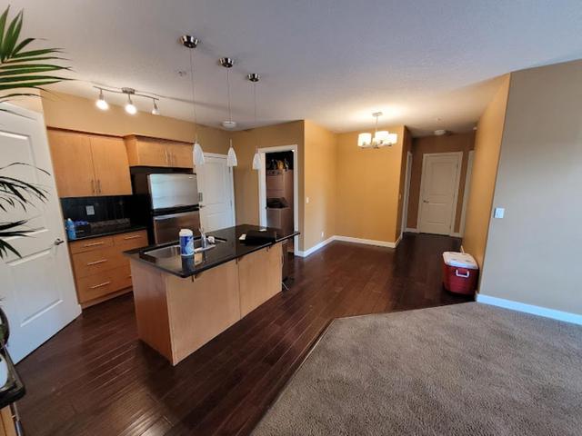 213 - 5110 36 Street, Condo with 2 bedrooms, 2 bathrooms and 1 parking in Red Deer AB | Image 5