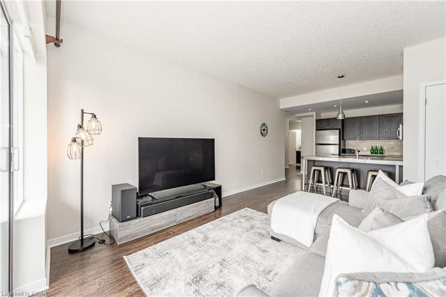 902 - 170 Water Street N, House attached with 2 bedrooms, 2 bathrooms and 2 parking in Cambridge ON | Image 11