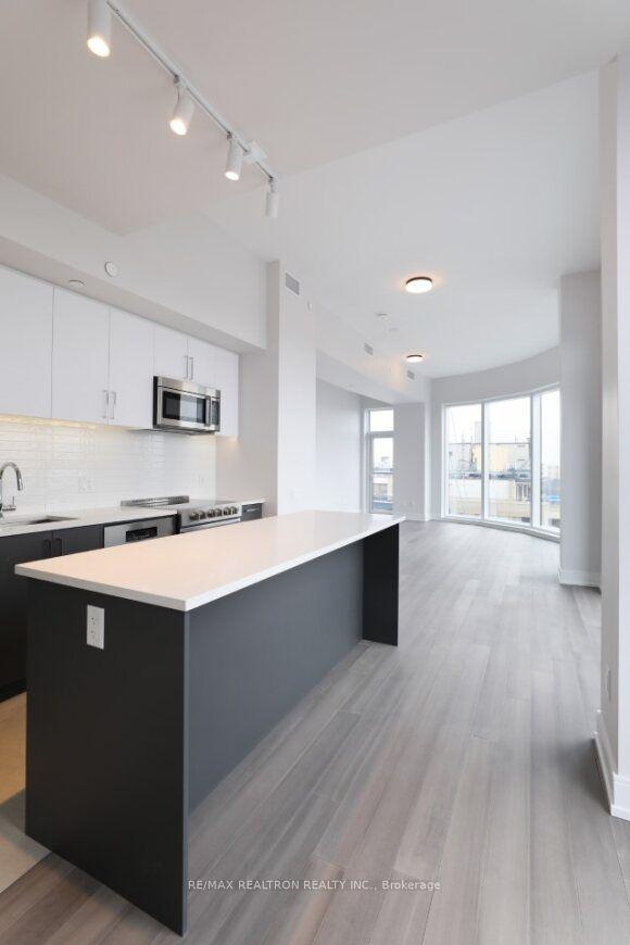 1305 - 2525 Bathurst St, Condo with 2 bedrooms, 2 bathrooms and 1 parking in Toronto ON | Image 25