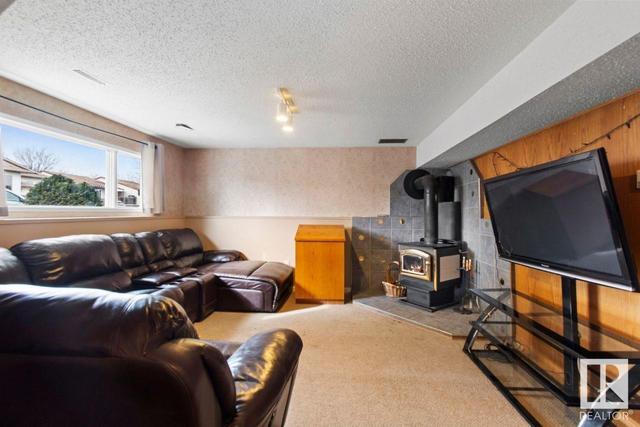 6621 93 St, House detached with 4 bedrooms, 2 bathrooms and null parking in Grande Prairie AB | Image 14