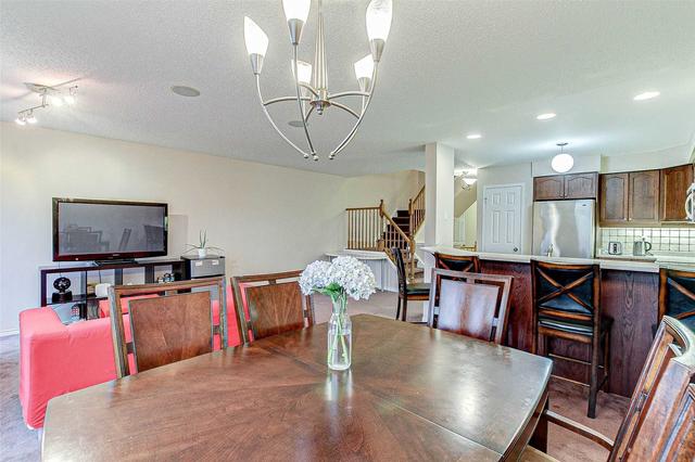 108 - 320 Ambleside Dr, Townhouse with 3 bedrooms, 3 bathrooms and 2 parking in London ON | Image 2