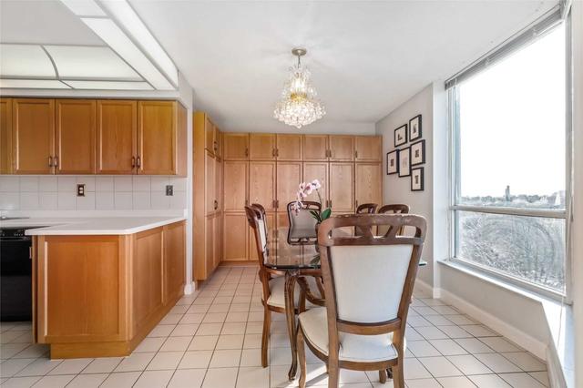 601 - 24 Hanover Rd, Condo with 2 bedrooms, 2 bathrooms and 2 parking in Brampton ON | Image 5