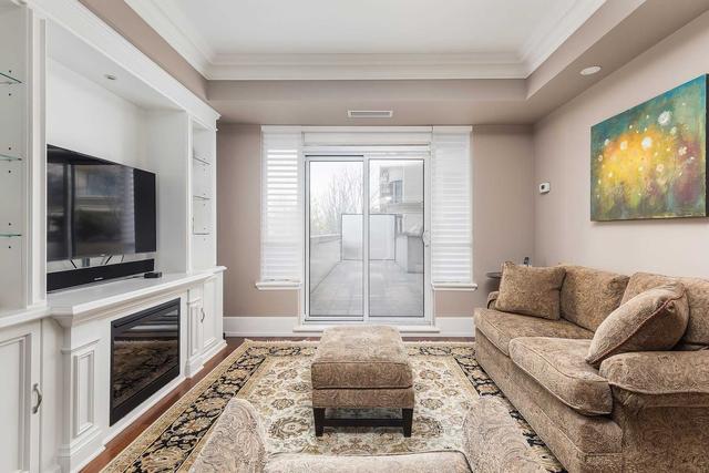 202b - 660 Sheppard Ave E, Condo with 2 bedrooms, 2 bathrooms and 1 parking in Toronto ON | Image 2