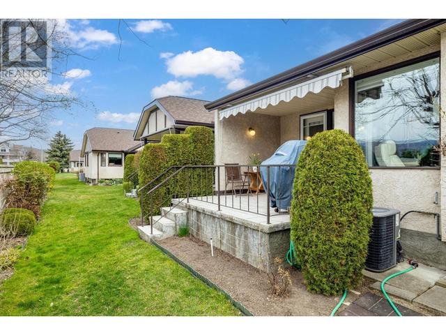 80 - 2200 Gordon Drive, House attached with 3 bedrooms, 3 bathrooms and 1 parking in Kelowna BC | Image 31