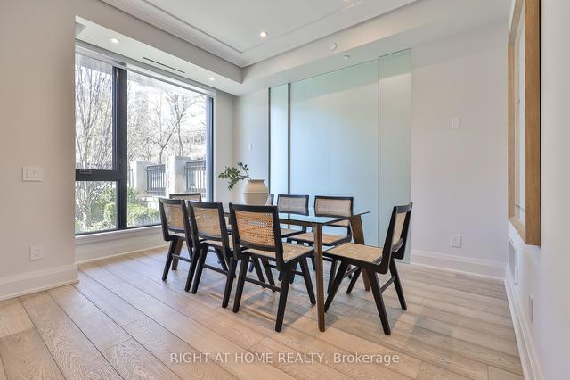 363 Avenue Rd, Townhouse with 4 bedrooms, 5 bathrooms and 2 parking in Toronto ON | Image 12