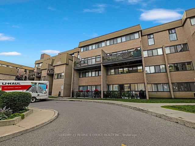 281 - 2095 Roche Crt, Townhouse with 4 bedrooms, 2 bathrooms and 1 parking in Mississauga ON | Image 12