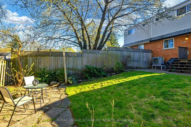 229 Vancouver St, House semidetached with 3 bedrooms, 2 bathrooms and 3 parking in Oshawa ON | Image 27