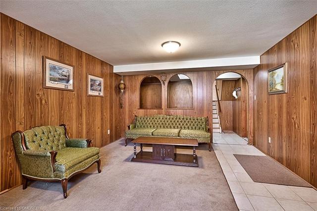 Panelled Recreation Room with Bar | Image 22