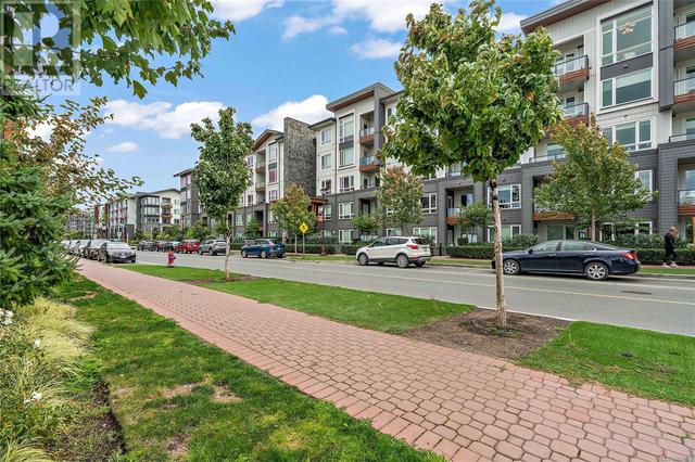 102 - 960 Reunion Ave, Condo with 2 bedrooms, 2 bathrooms and 1 parking in Langford BC | Image 5